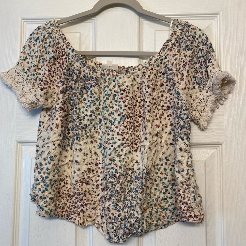 H.I.P top / size medium